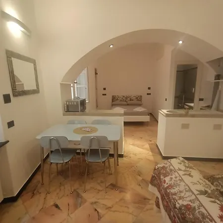 Porta Soprana جنوة